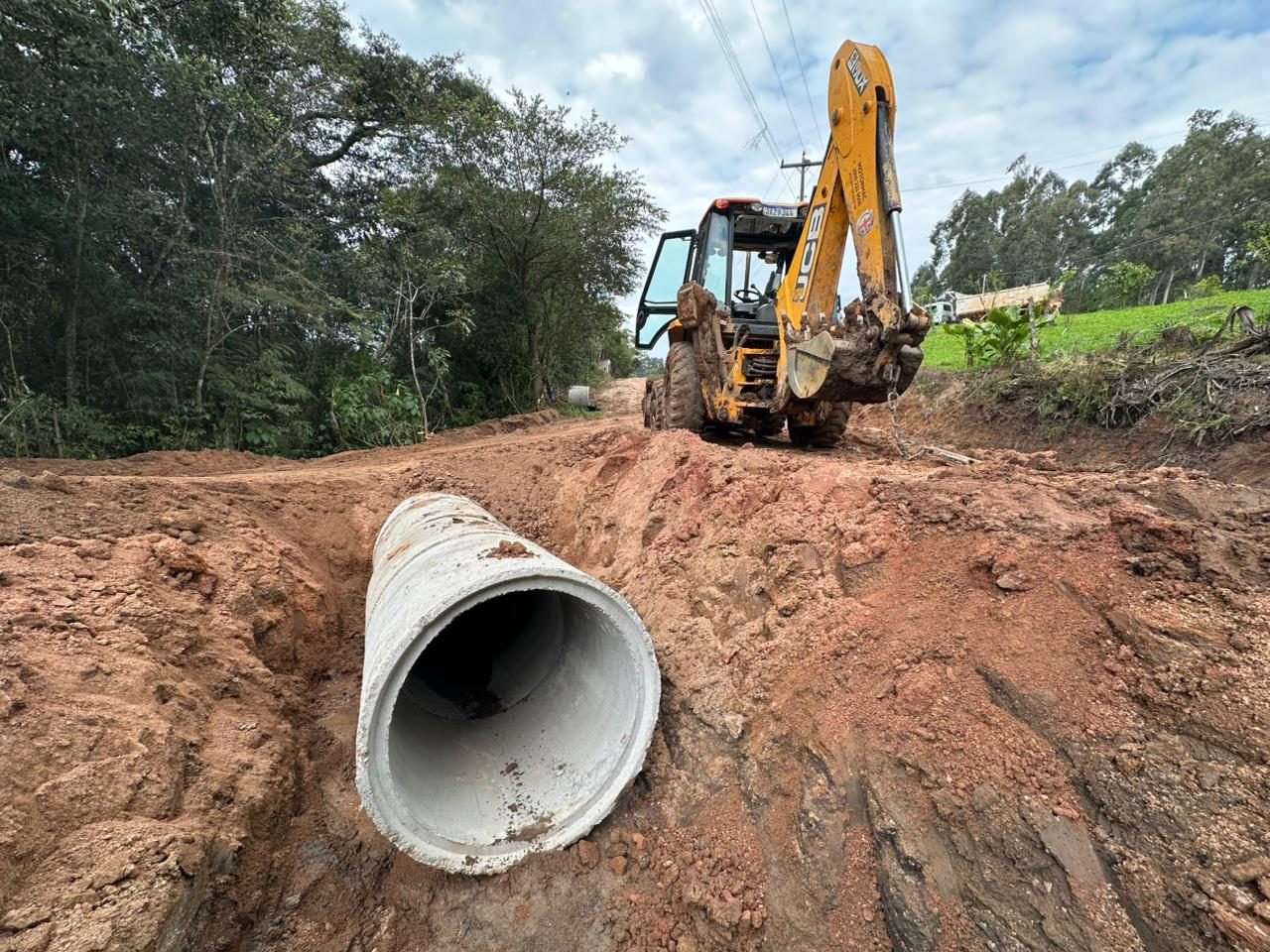 Camaquã conclui nova drenagem na Estrada da Freguesia