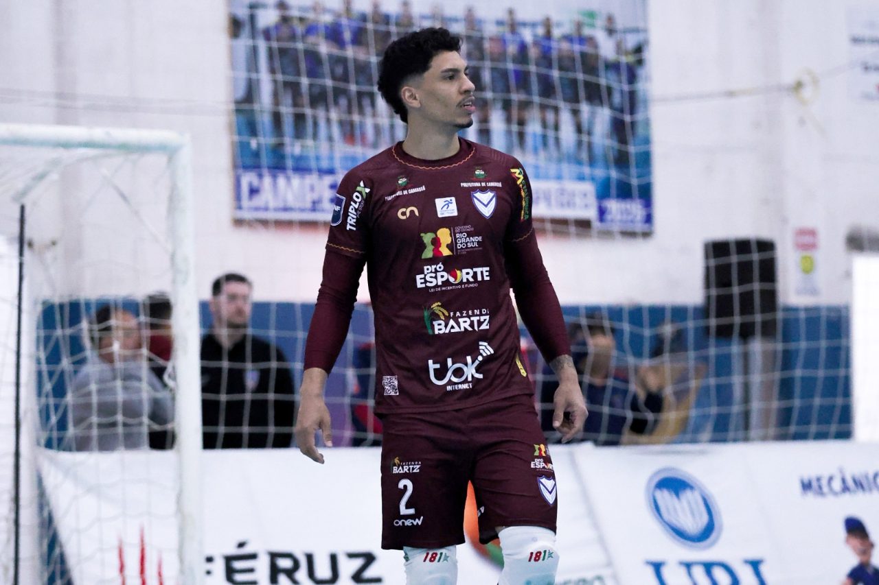 Camaquã Futsal empata em Santiago e decide vaga na final em casa