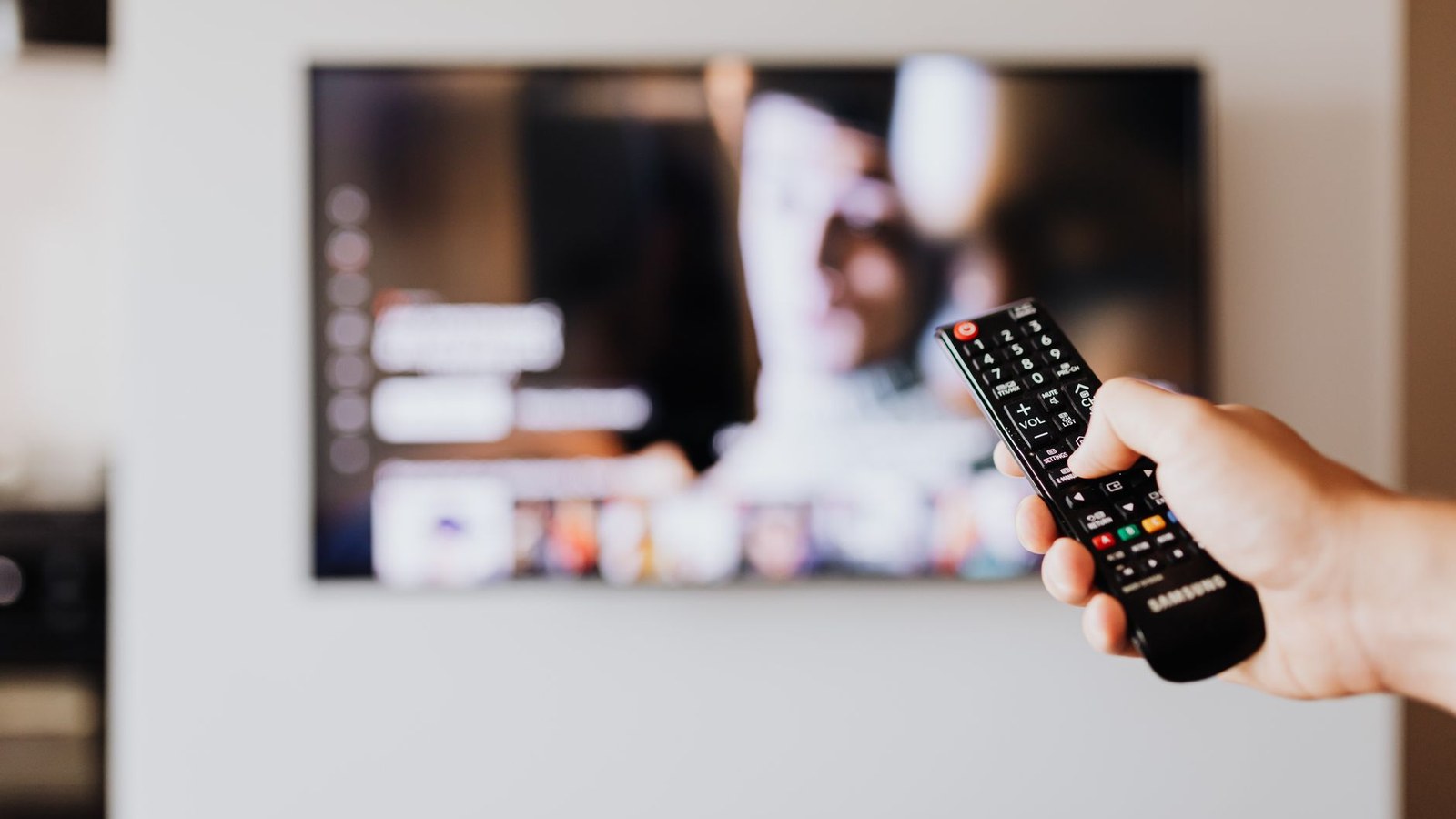 PL proíbe propaganda no streaming para quem paga assinatura