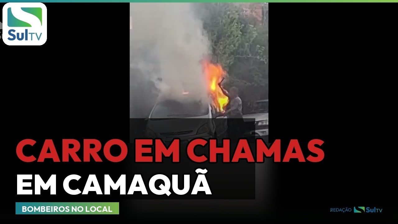 Carro é destruído por incêndio perto da Alvorada, em Camaquã