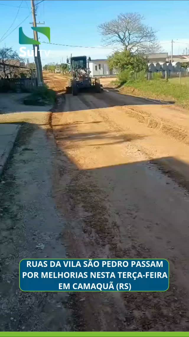 As equipes de manutenção realizaram, na manhã desta terça-feira (22), serviços de patrolamento nas ruas da Vila São Ped…