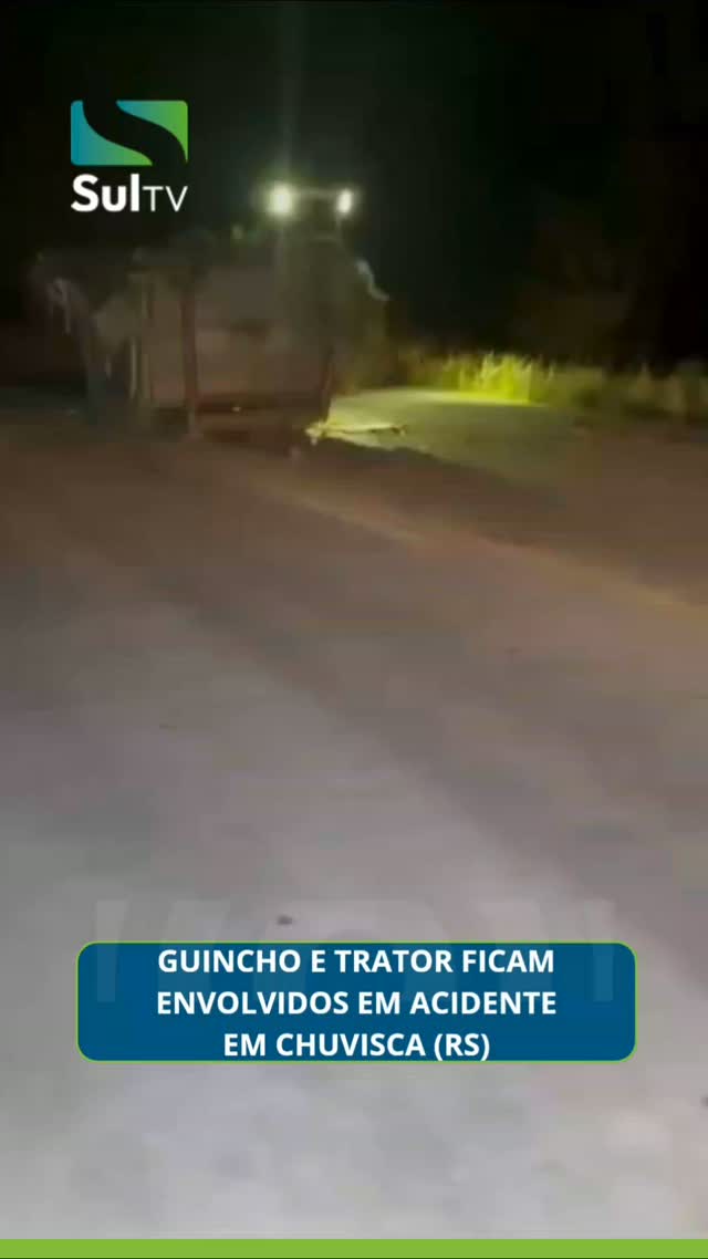 Um acidente envolvendo um caminhão-guincho e um trator foi registrado na noite desta segunda-feira (14), na ERS-350, em…